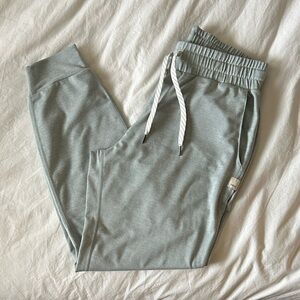 Vuori Performance Joggers